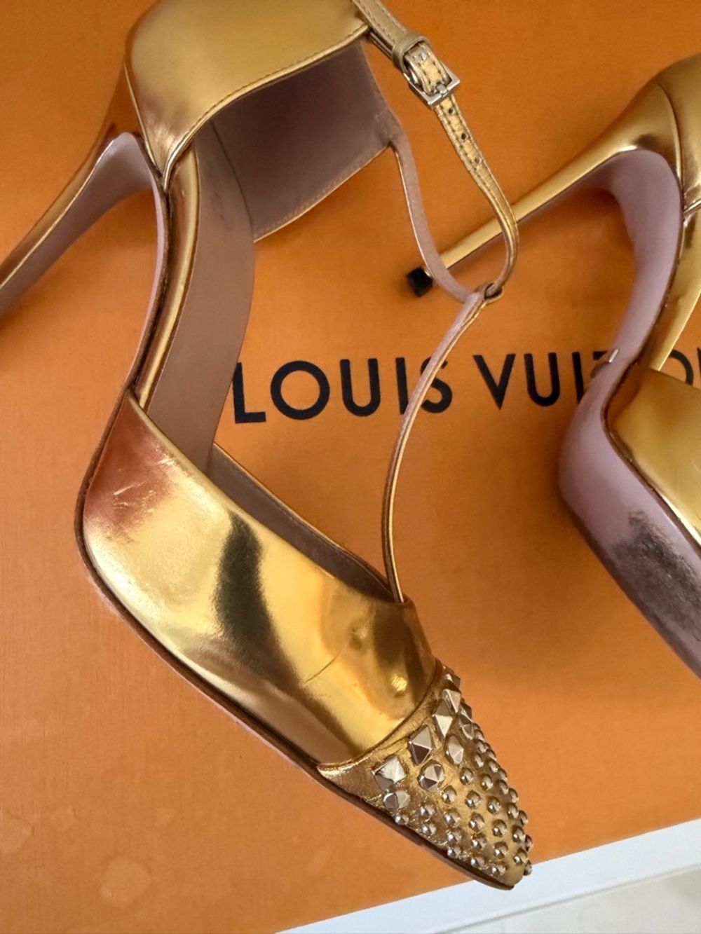 Gucci Metallic Gold Studded Pointed-Toe T‑Strap Stilettos - Picture 7 of 16